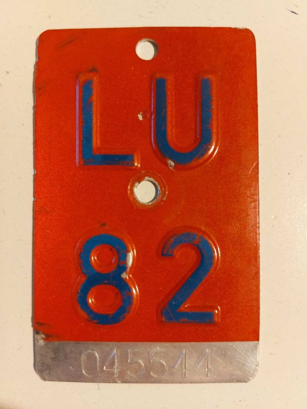 Sachs Schilder: Velonummer LU 82 plaque Velo – Gebraucht aus Schenkon von Uhu007