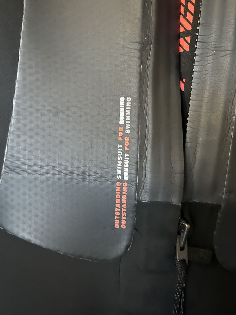 Completi: Neopren Swimrun Head – Usato da Bern venduto da Olblack 1