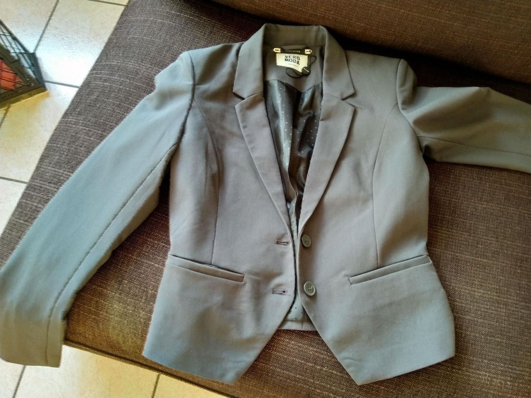 Jacken: blazer dunkel grau elegant VERO MODA Gr. 36 – Neu (gemäss Beschreibung) aus Porza von tbch 5