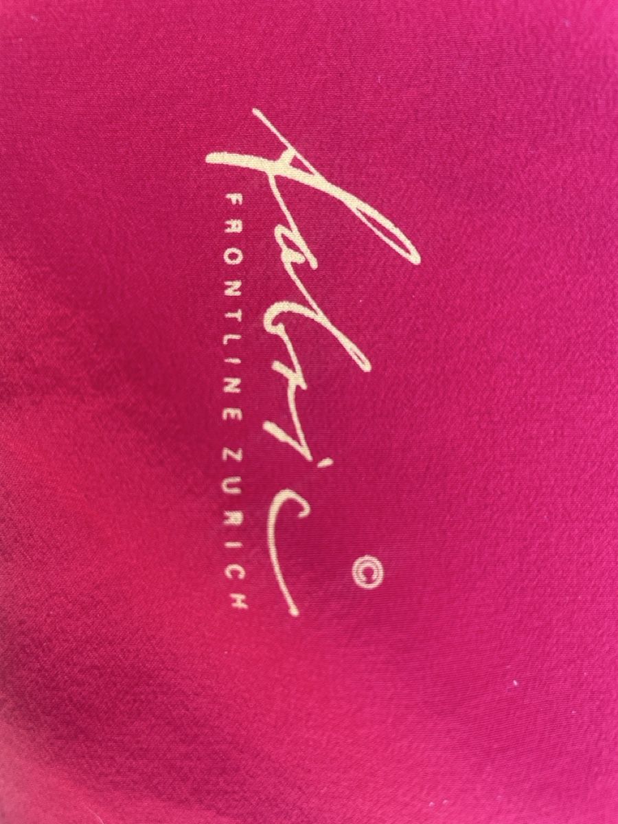 Fabric Frontline Foulard & Sciarpe: Fabric Frontline Schal – Nuovo (secondo la descrizione) da Zürich venduto da projektkinderwagen 2