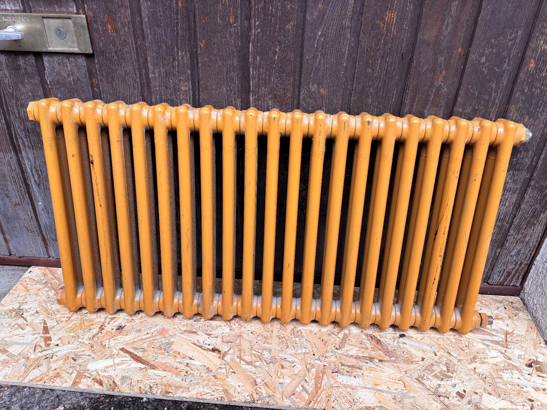 Röhrenradiator / Heizkörper – 98 × 49 × 6 cm – Ockerbraun (D'occasion ...