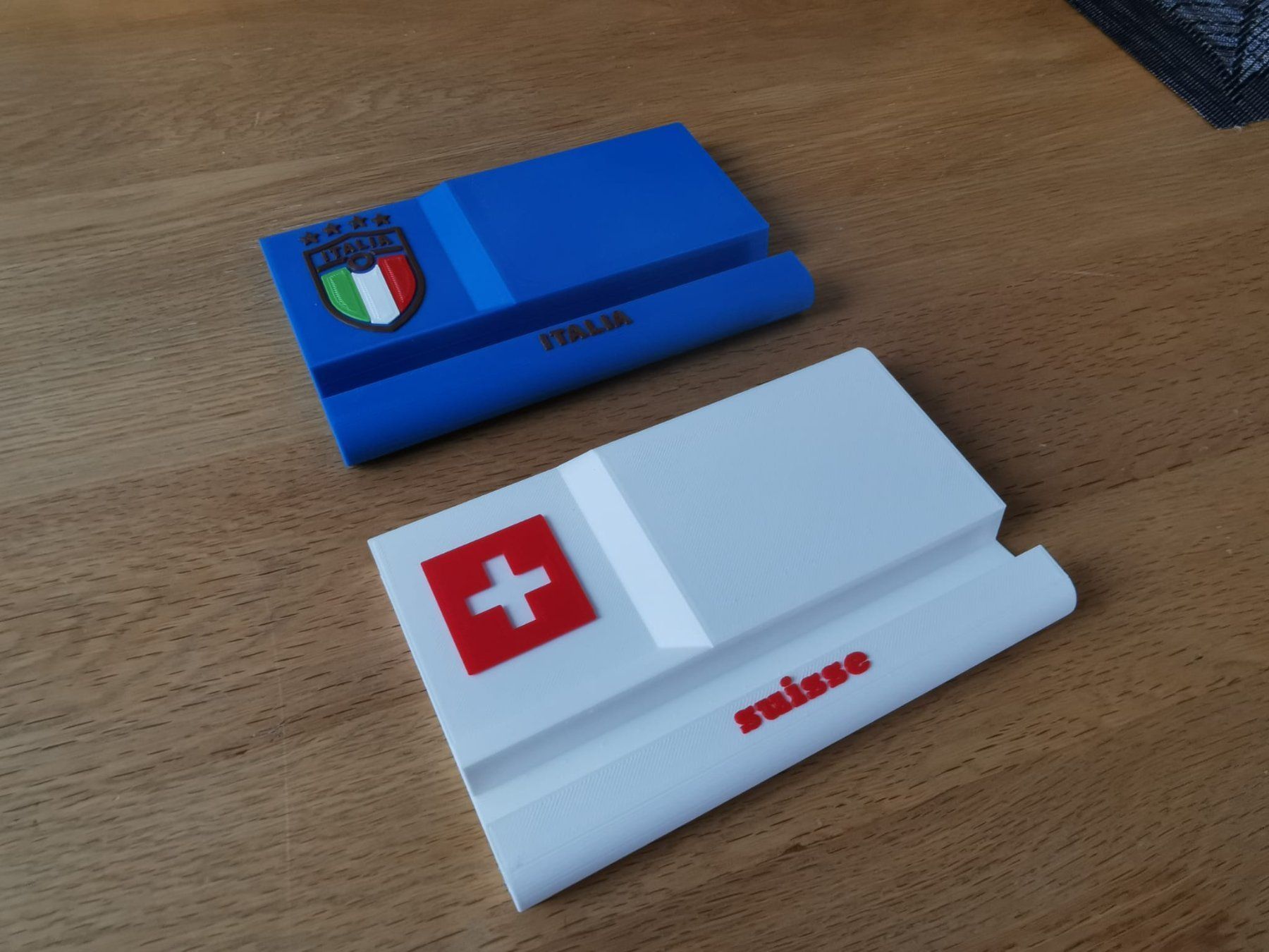 Telefoni cellulari / Smartphones: Support natel personnalisable en 3D – Nuovo (secondo la descrizione) da Moutier venduto da gvmv