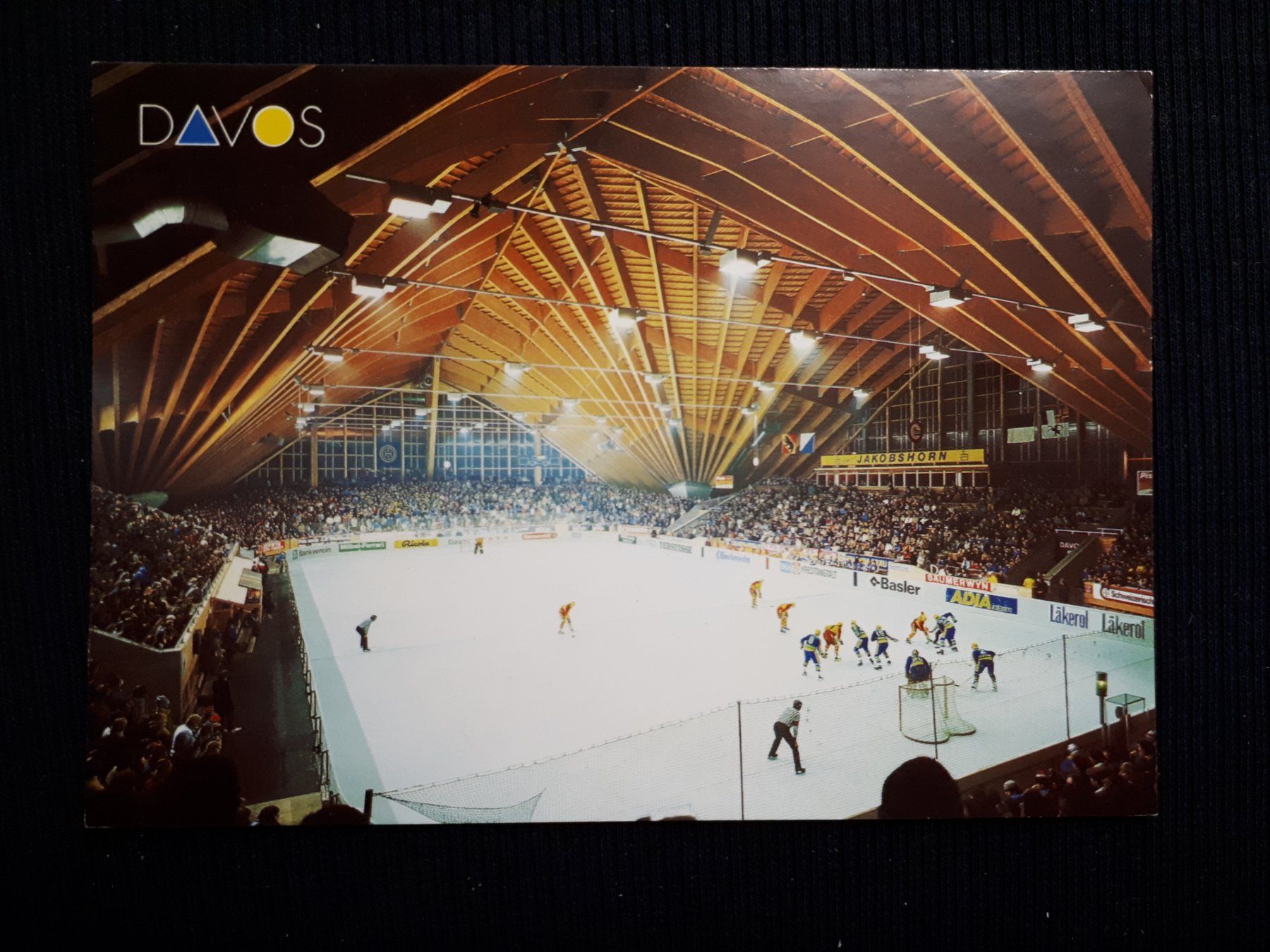 Cartes postales: DAVOS - EISSPORTHALLE – D'occasion à Ponto Valentino par giorgia06
