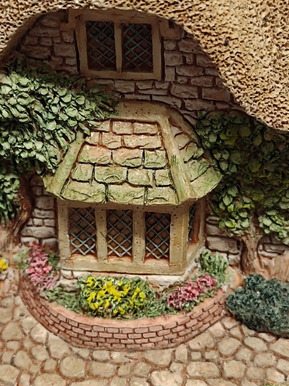 Sculture & Statue: Lilliput Lane Cottage Spring Glory 1995 – Nuovo (secondo la descrizione) da Montlingen venduto da Nikita-Sidney