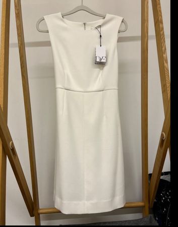 Elegant White DVF Dress ( New )