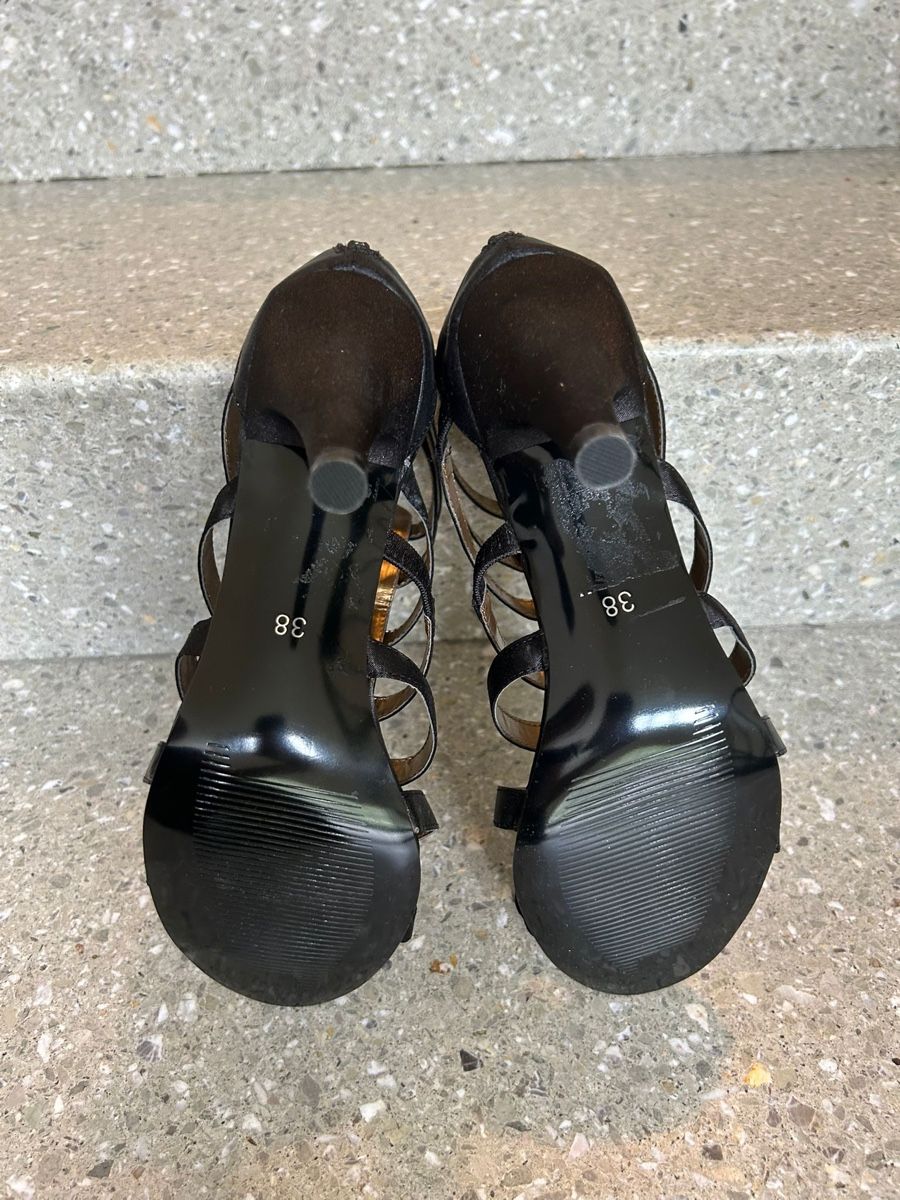 Damenschuhe: Sandaletten schwarz Grösse 38 neu  – Neu und originalverpackt aus Chur von wys_vzr7 2