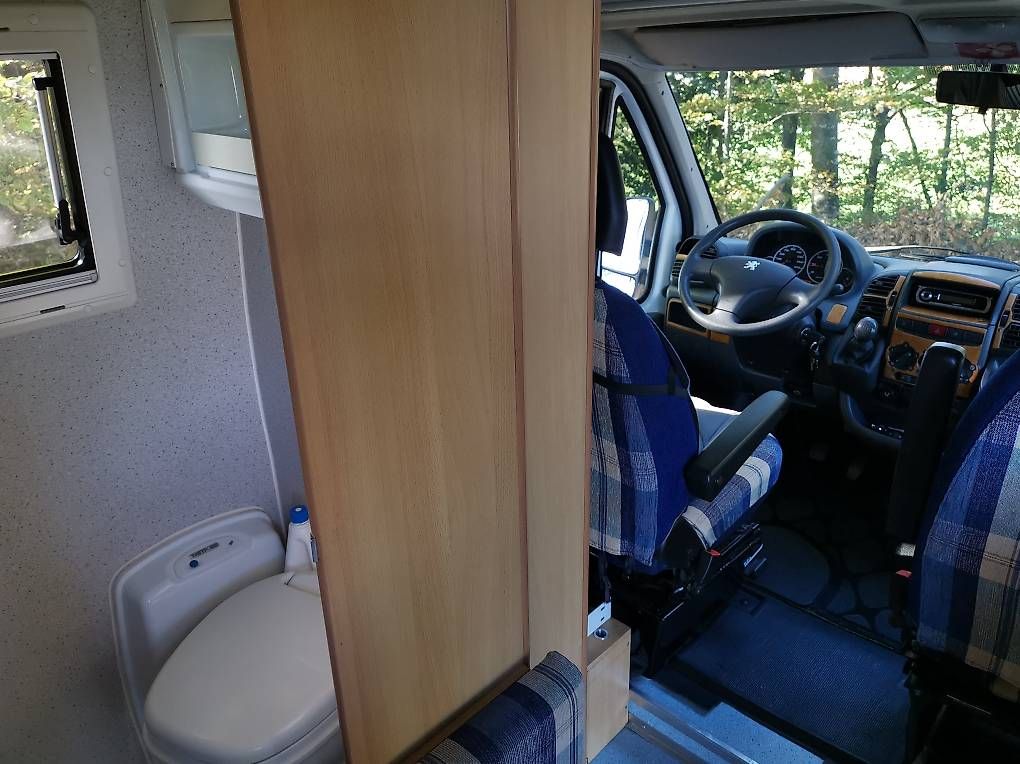 Nutzfahrzeuge: Peugeot Boxer 2,8 HDI – Gebraucht aus Oschwand von Ueli26 4