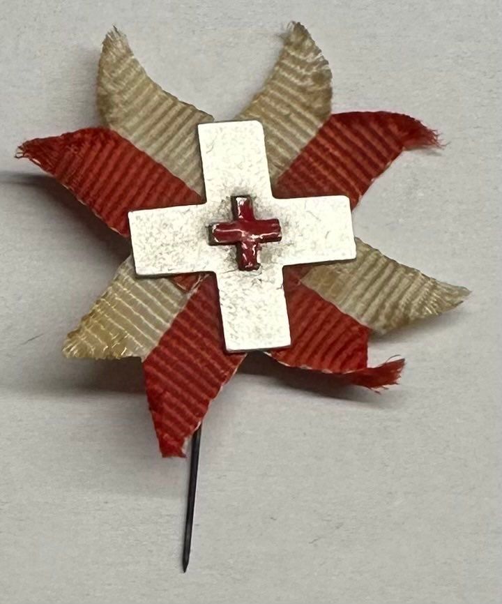 Placchette & Badge: altes 1. August Abzeichen von 1944 – Usato da Gümligen venduto da Delphi6