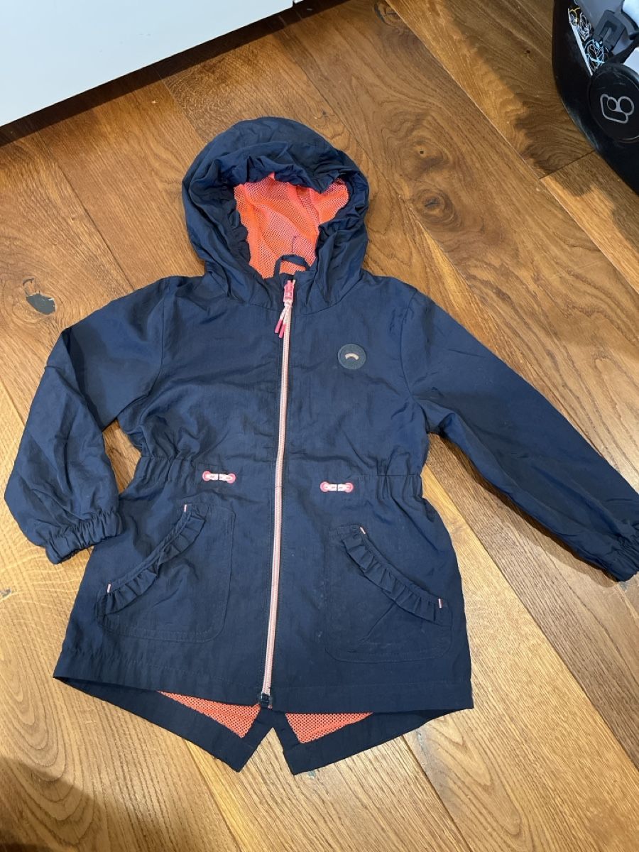 Giacche & Cappotti: Leichte Windjacke 104 – Usato da Sempach venduto da Caranedache