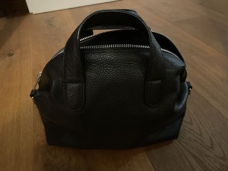 COS Handtasche Schwarz, neu, Leder, Top Zustand!