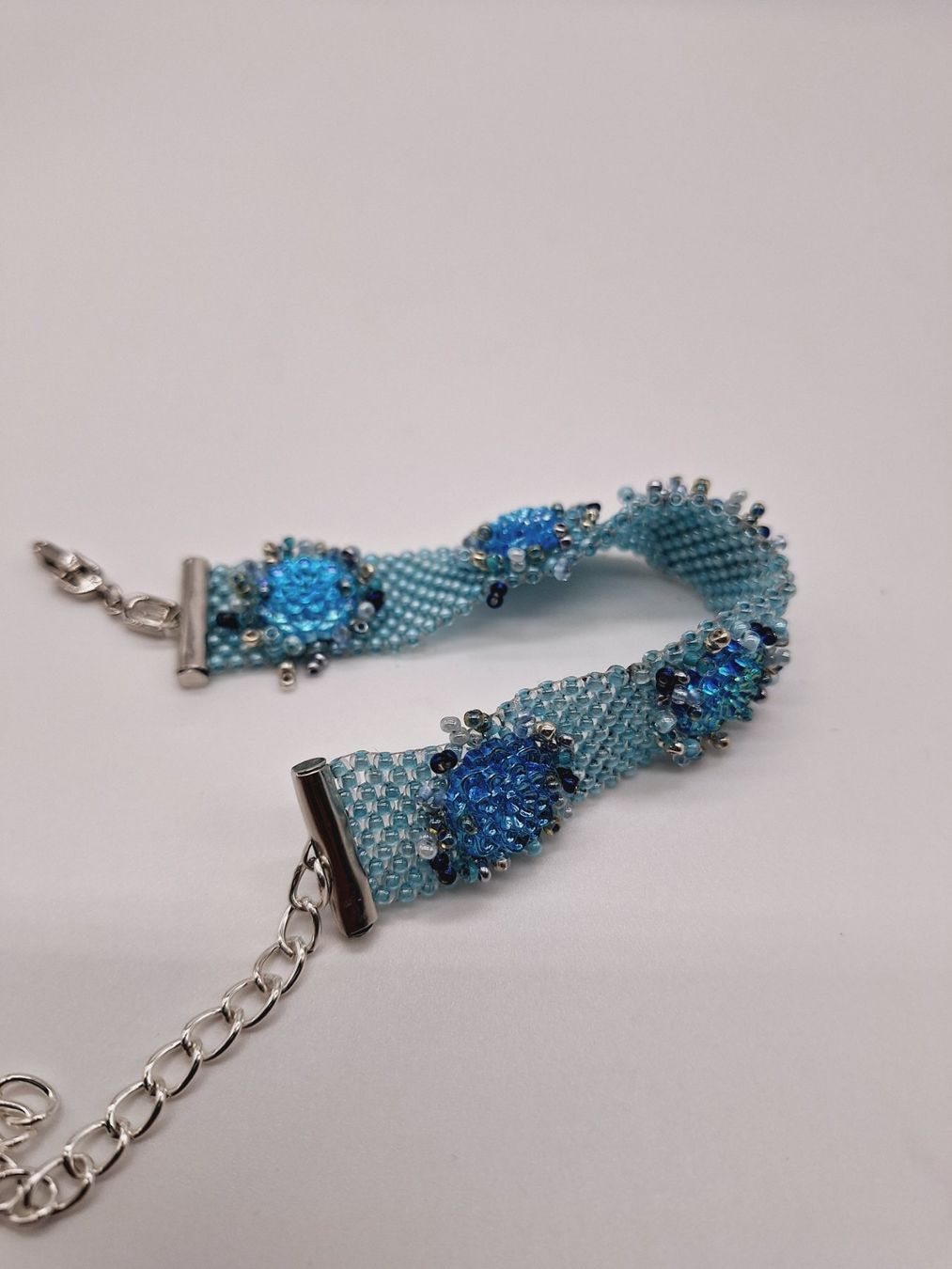 Bracciali & Braccialetti: Armband aus Perlen. – Nuovo (secondo la descrizione) da Oberglatt ZH venduto da nat_c6k7