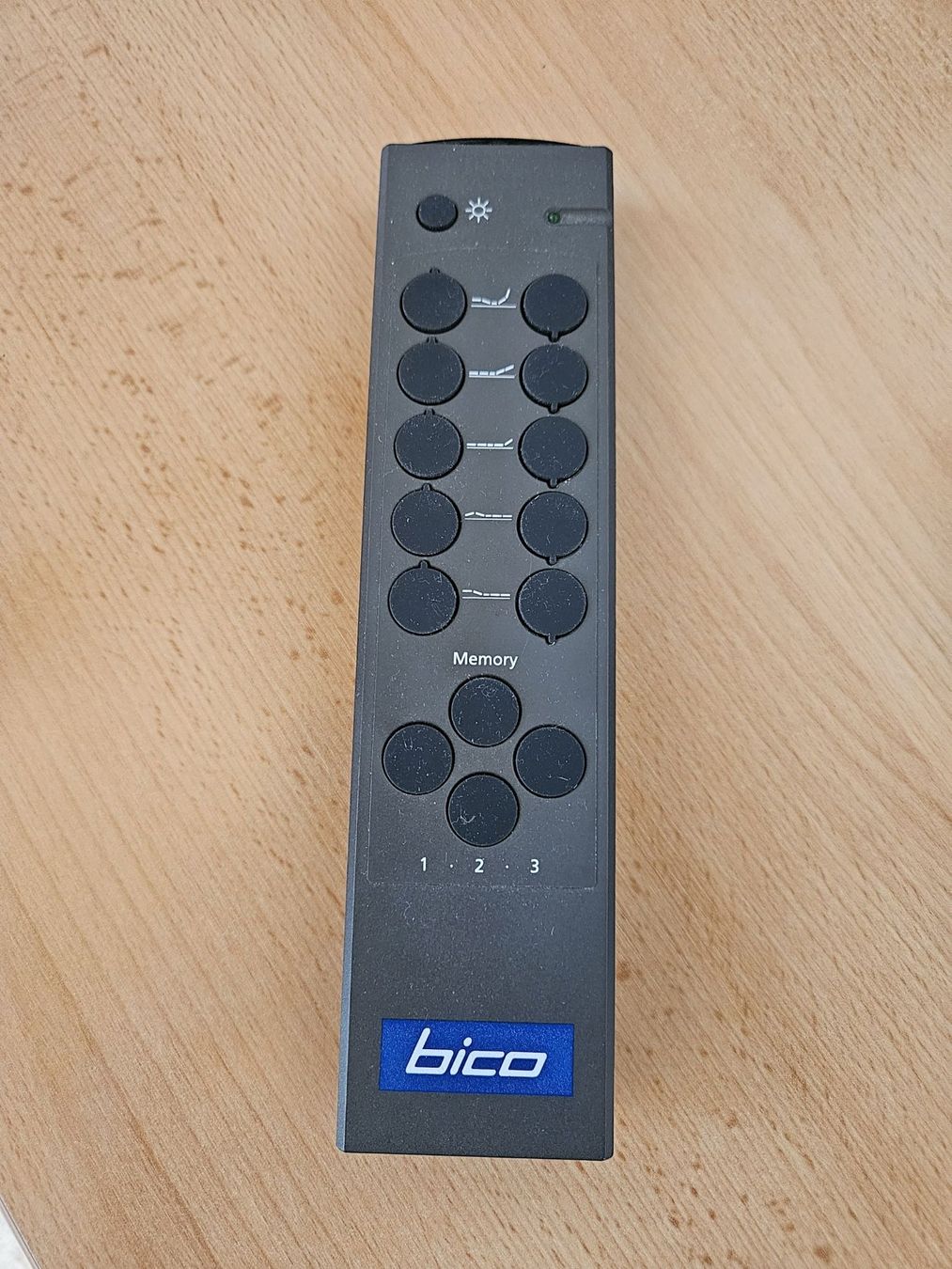 Bico Reti a doghe: Lattenrost motorisiert, mit Fernbedienung – Usato da Huttwil venduto da Rosima 3