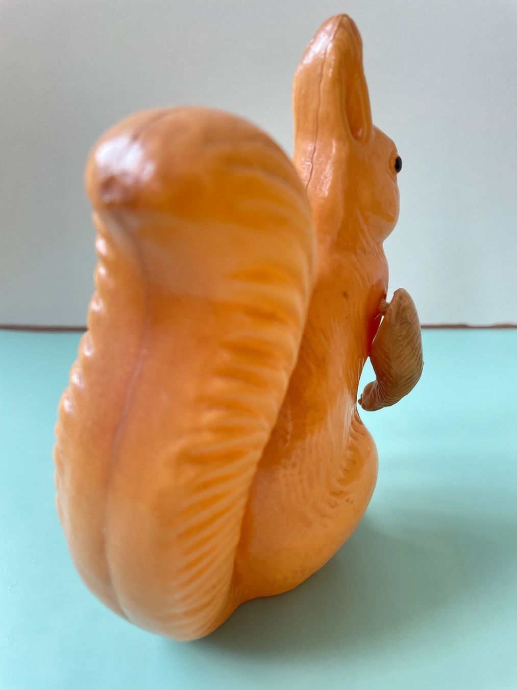 Statuette: Vintage Celluloid Tier Eichhörnchen bewegliche Arme 13 cm – Usato da Gossau SG venduto da entwederoder 2