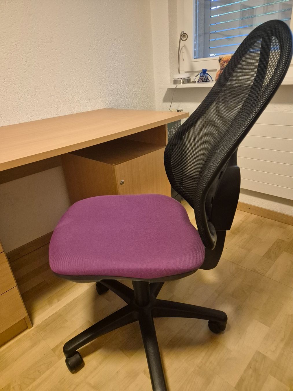 Chaises: Bürostuhl gebraucht – D'occasion à Büsserach par sun_dd9d 1