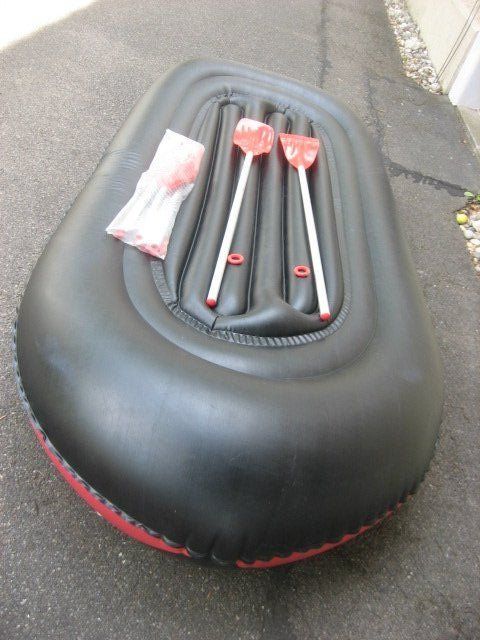 Boote: Schlauchboot Interdiscount rot/schwarz – Gebraucht aus Winterthur von pf02 9