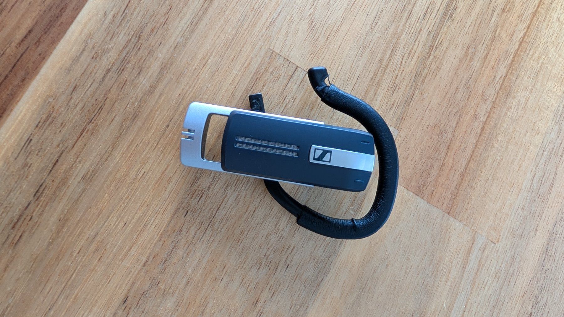 Sennheiser Cuffie: Sennheiser Presence Bluetooth Headset – Usato da Habsburg venduto da Matrix85 1