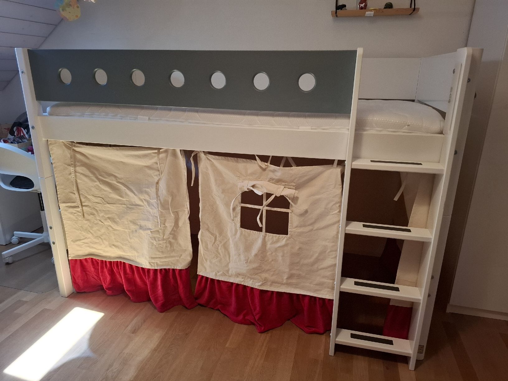 Letti: Flexa Hochbett – Usato da Gals venduto da rom_5crv 1