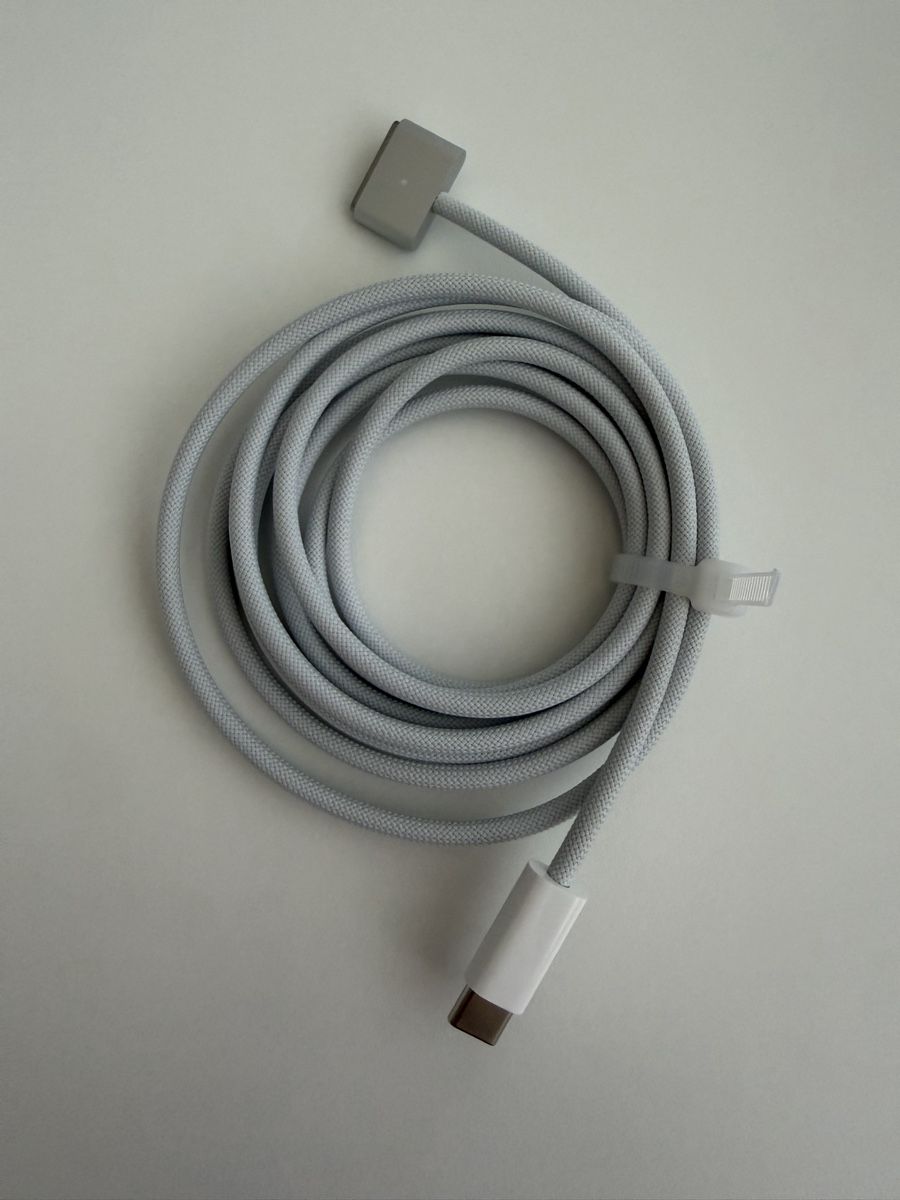 Apple Portables: MacBook Pro M1 Max 32GB 1TB – D'occasion à Altendorf par ma_am 6