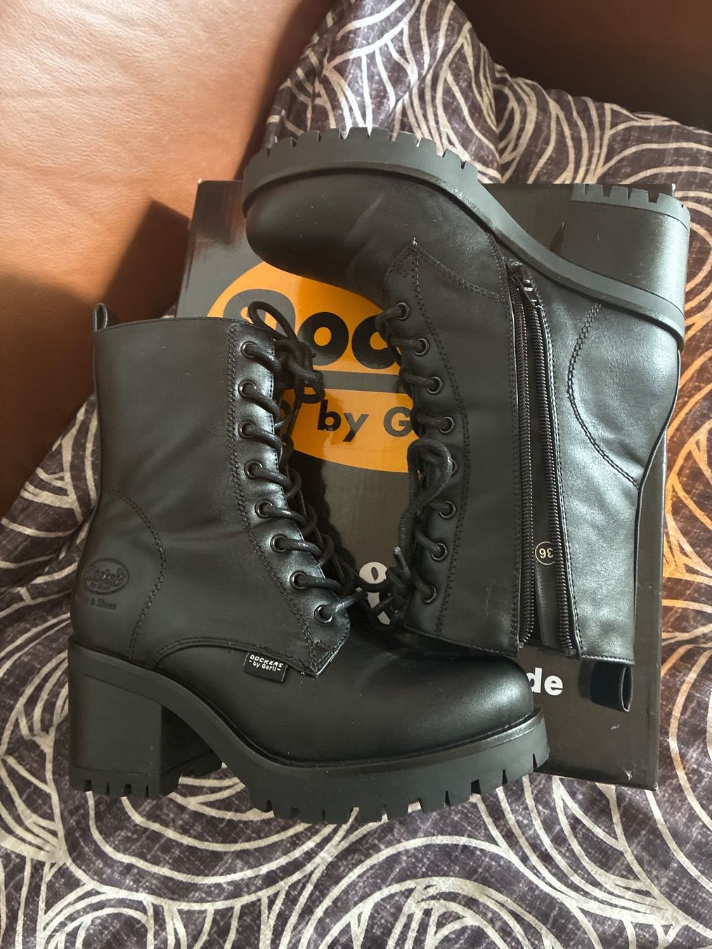 Scarpe da donna: Bottines Dockers Noires, taille 36, neuves – Nuovo e nell'imballaggio originale da Biel/Bienne venduto da Lianumi 4