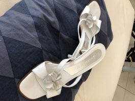 Jolies mules d’été en cuir