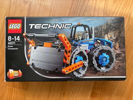 LEGO Technic 42071 Dozer Compactor 2-in-1 Set neuwertig