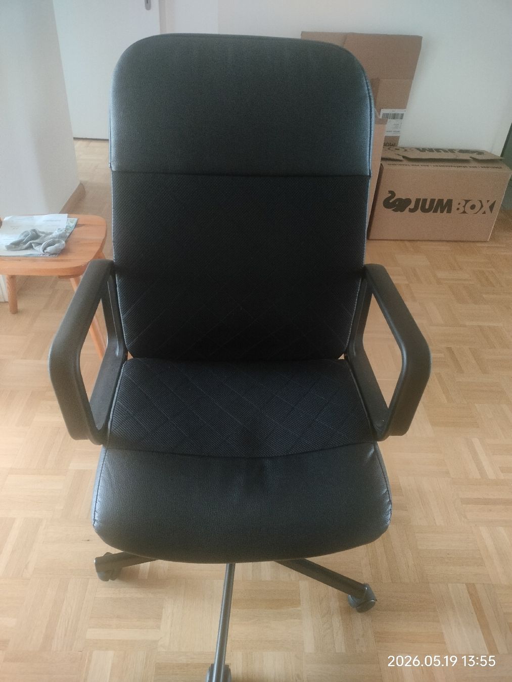 Ikea Chaises: Swivel chair Bomstad black – Neuf (Voir description) à Basel par vik_7qc8 2