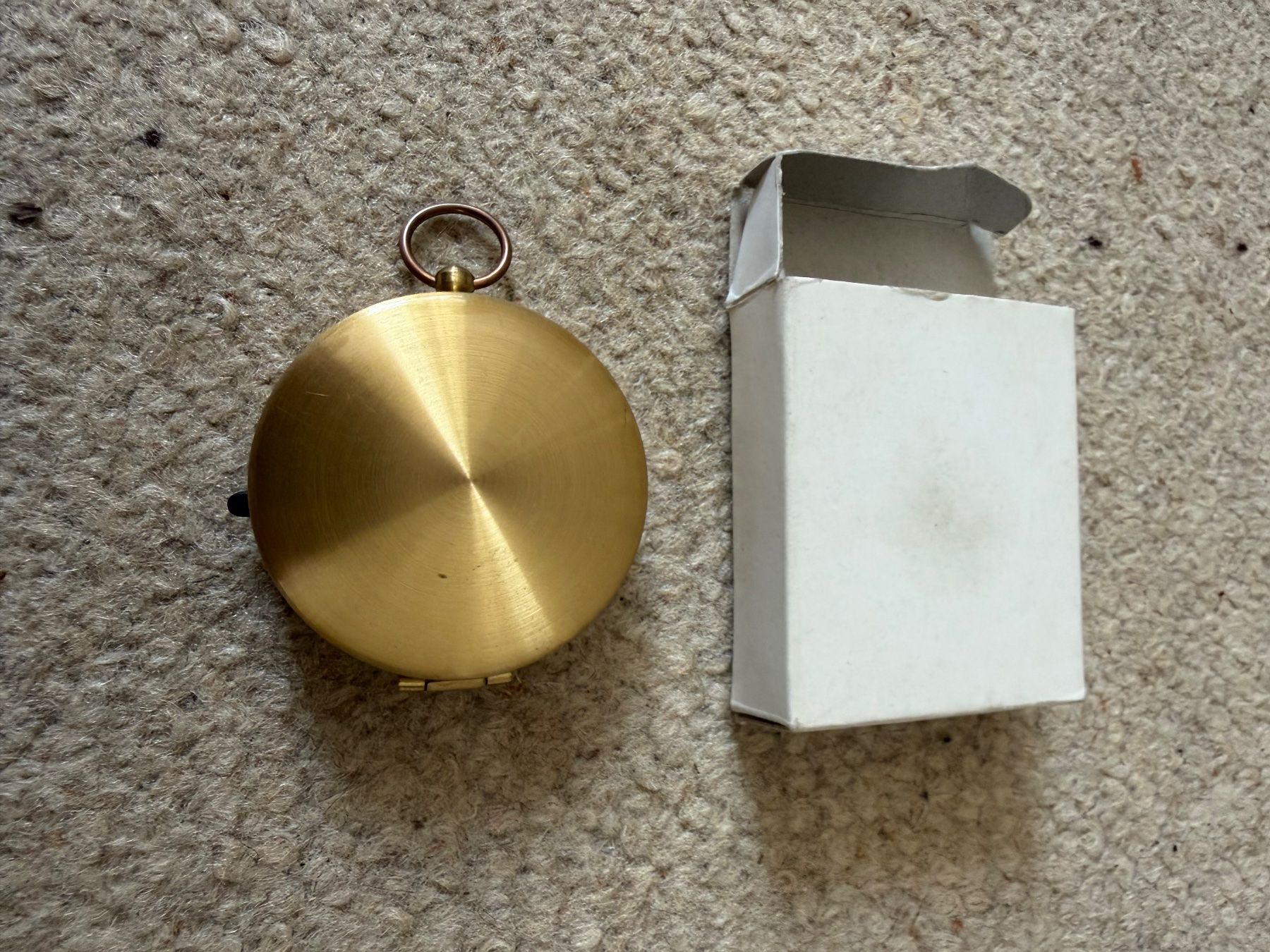 GPS & Appareils de mesure: Kompass mit Deckel und Karton gute Zustand – Neuf (Voir description) à Jona par Jancy60 2