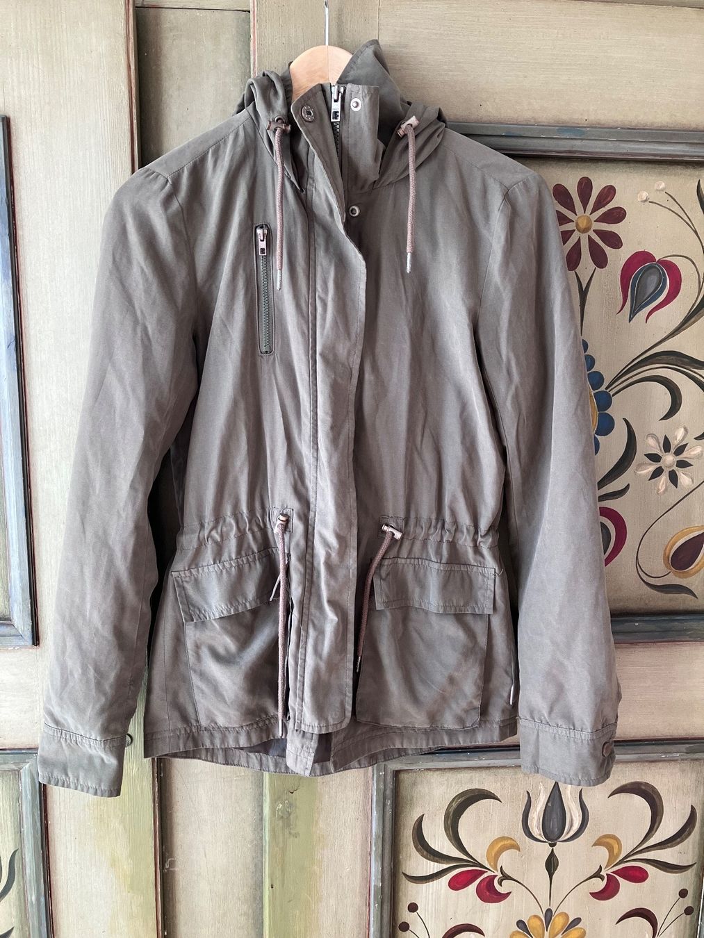 Only Giacche: Parka – Usato da Neftenbach venduto da Moonlight18