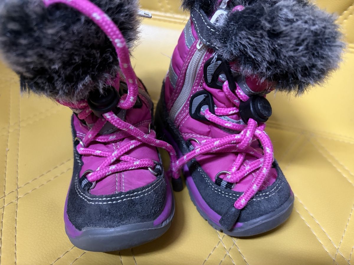 Schuhe für Mädchen: Winterstiefel Grösse 20 – Neu (gemäss Beschreibung) aus Granges-Paccot von Fwaeber 2