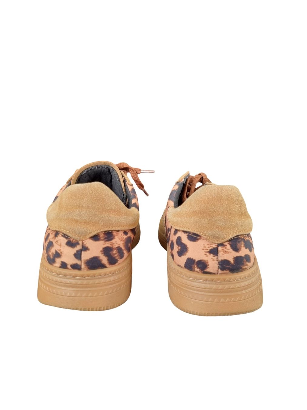 Damenschuhe: Sneaker Leopard 40 – Gebraucht aus Wangen b. Olten von Restwert_Wangen 2