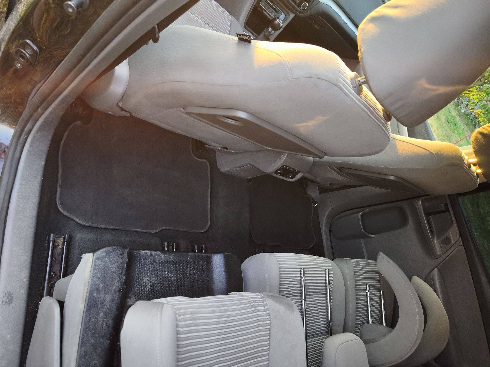 Seat Autos: Seat Alhambra 2.0 TDI – D'occasion à Uznach par Carlsson80 6