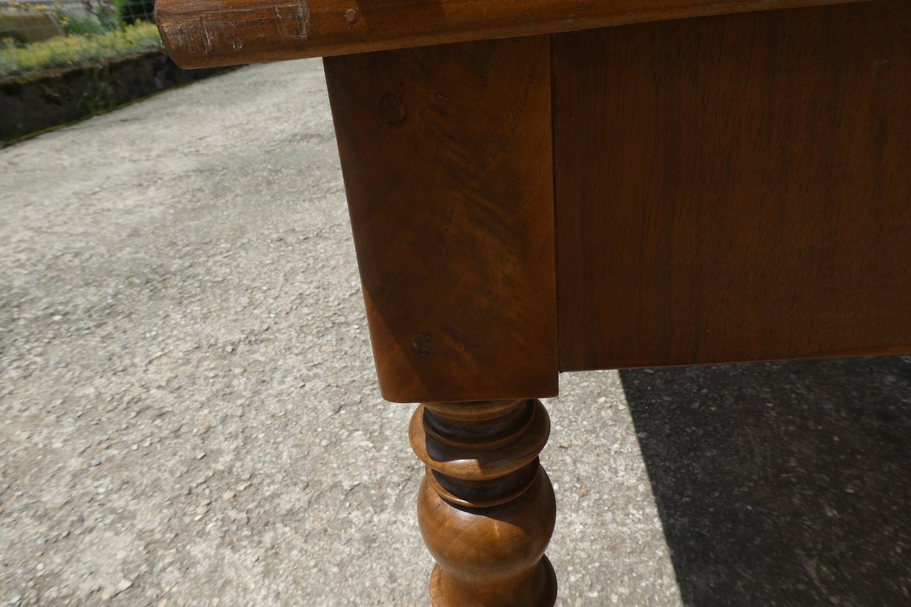 Tavoli: jolie table en noyer – Usato da Fontaines NE venduto da monloisir 4