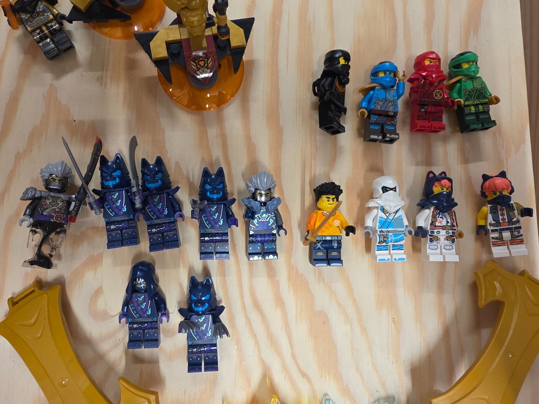 Lego Kit di costruzioni: Lego Ninjago Figuren + Sets – Usato da Zürich venduto da sougia11 1