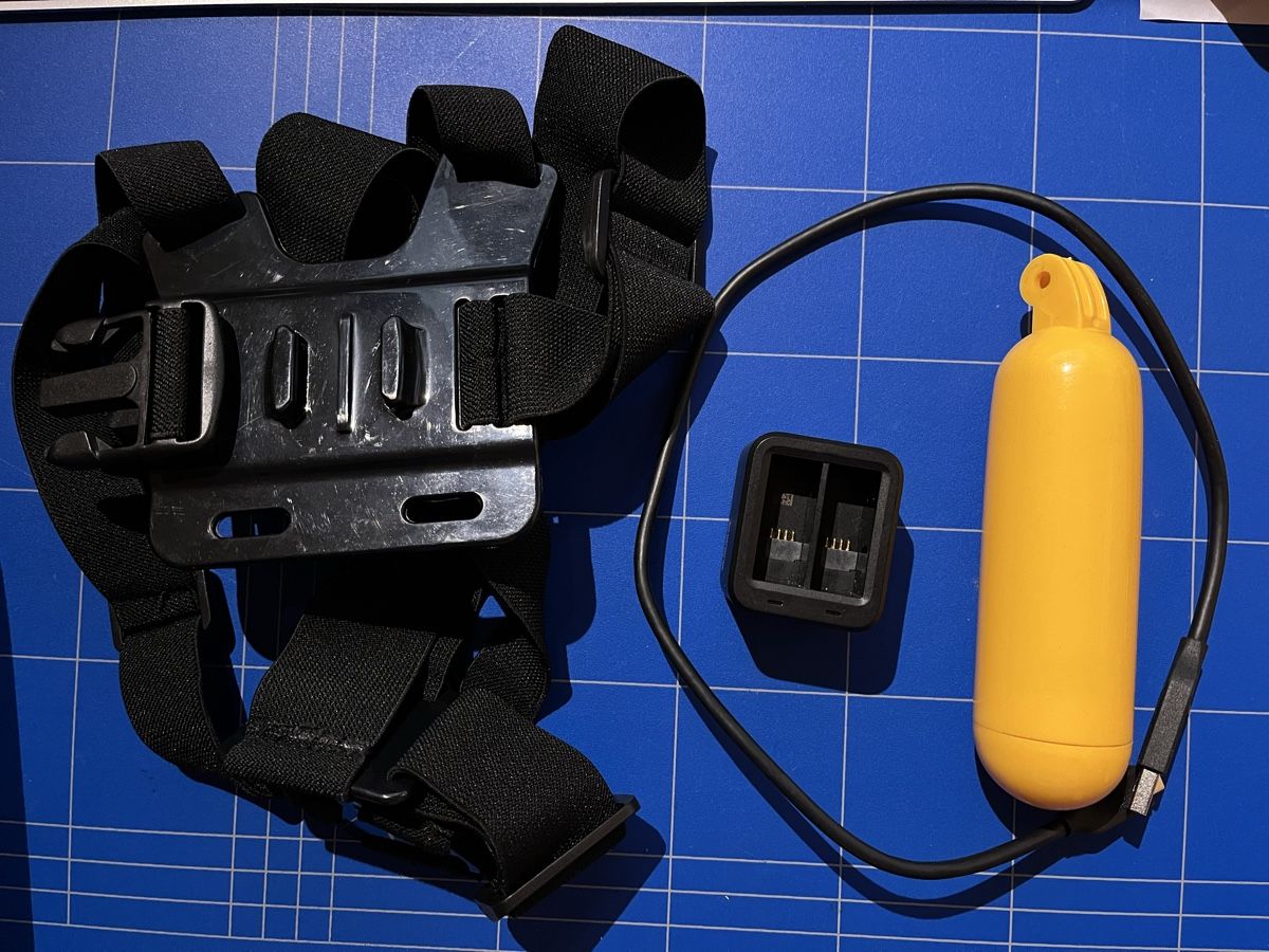 Gopro Attrezzatura da arrampicata: Accessoires GoPro – Usato da Troistorrents venduto da Louise2002