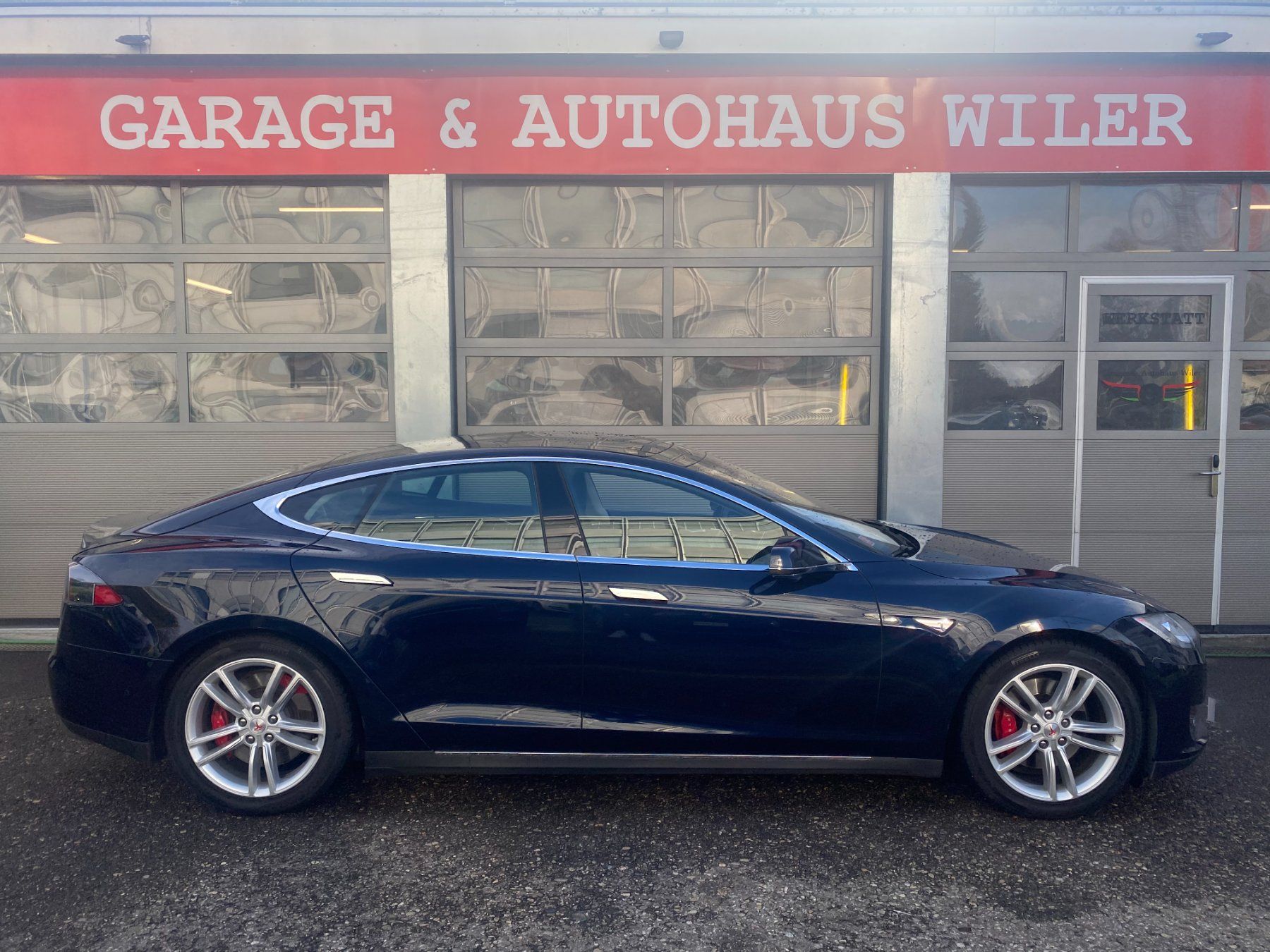 Tesla Automobili: Tesla Model S 85 D – Usato da Biel/Bienne venduto da AS24 3