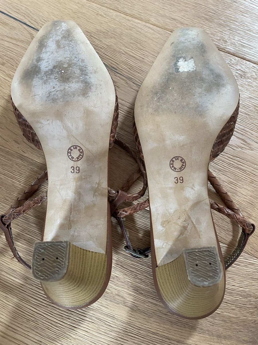 Scarpe da donna: Brauner, geflochtener Sling Pumps, Grösse 39 – Usato da Hausen AG venduto da Future4me 4