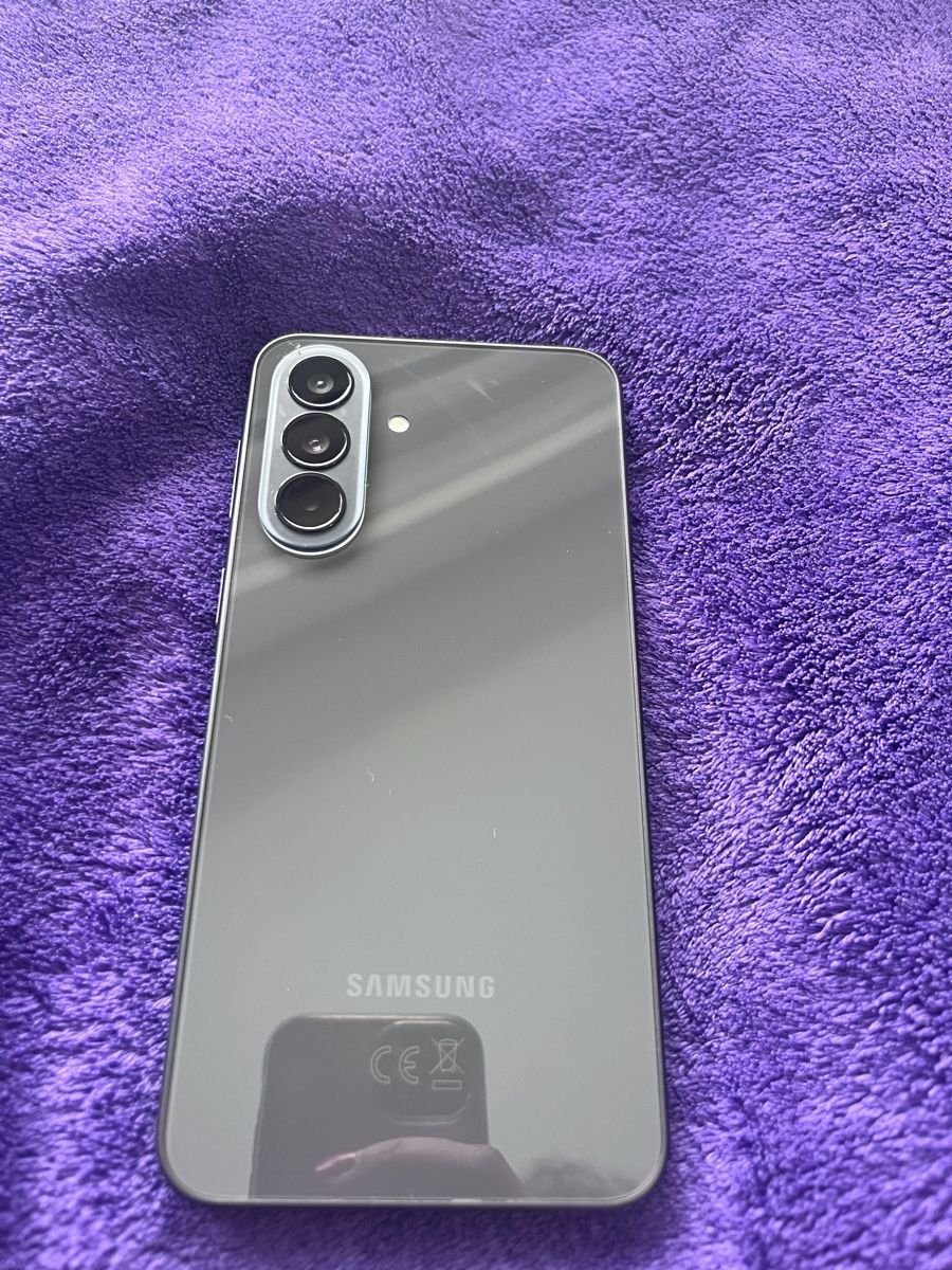 Samsung Telefoni cellulari / Smartphones: Samsung Galaxy A37 5G – Nuovo (secondo la descrizione) da Abtwil SG venduto da dal_5sqg 3