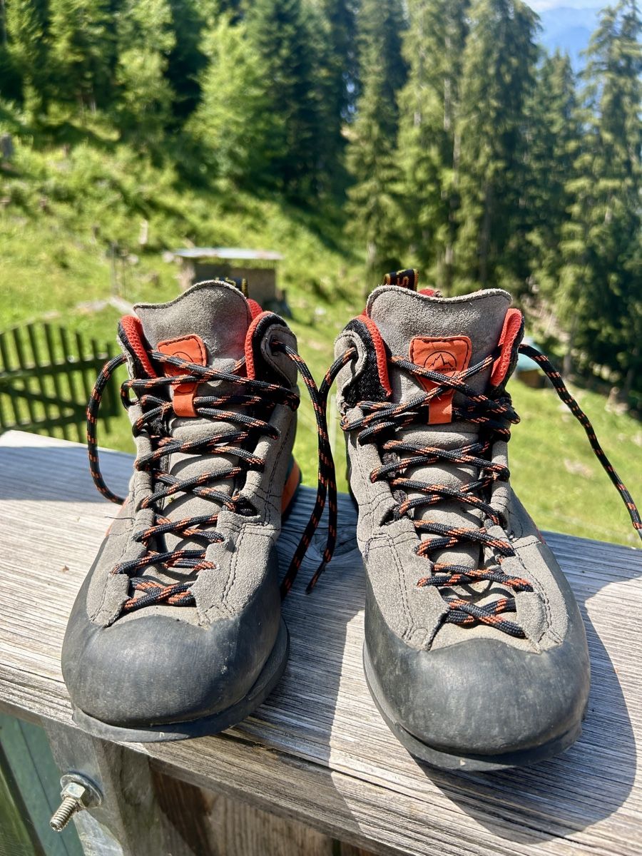 La Sportiva Damenschuhe: La Sportiva Wanderschuhe  – Gebraucht aus thun von zeitart01 2