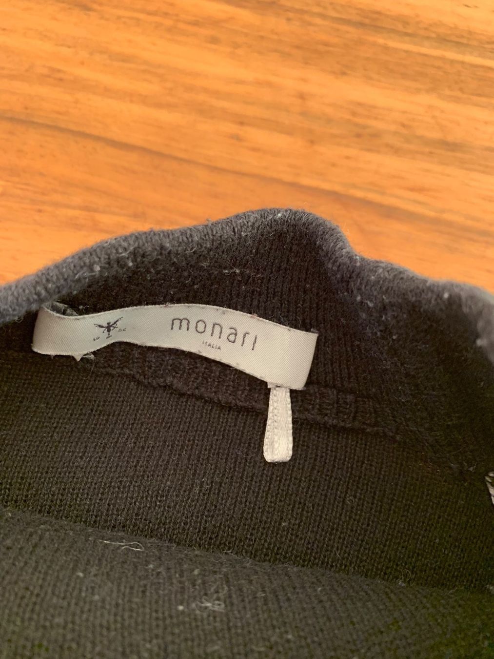 Monari Pullover & Sweatshirts: MONARI trendiger Winter-Pullover mit Städte-Namen Gr. 34/36 – Gebraucht aus Meiringen von Stuffandmore 3