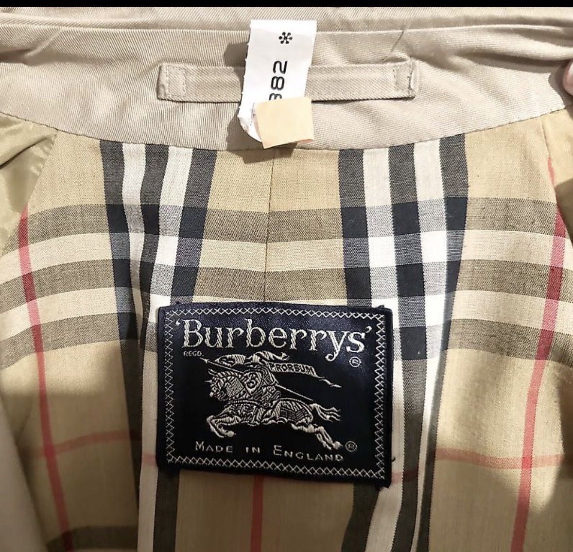 Burberry Cappotti: Burberrys Herren-Mantel – Nuovo (secondo la descrizione) da Benglen venduto da sommer7613 1