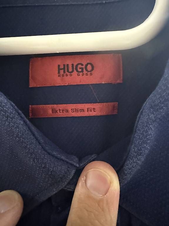 Hemden: Hugo Boss Hemd (Dunkelblau) – Gebraucht aus Zürich von Marc.Peter 1