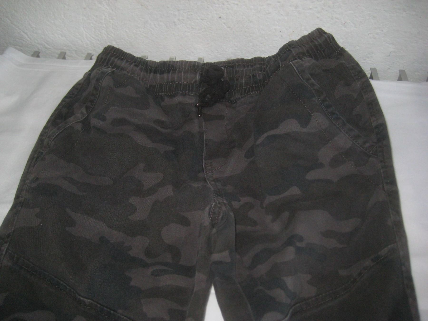 C&A Pantaloni: KNABEN  HOSE – Usato da Uster venduto da flocke1 2