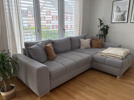 Grosses Ecksofa, hellgrau, top Zustand