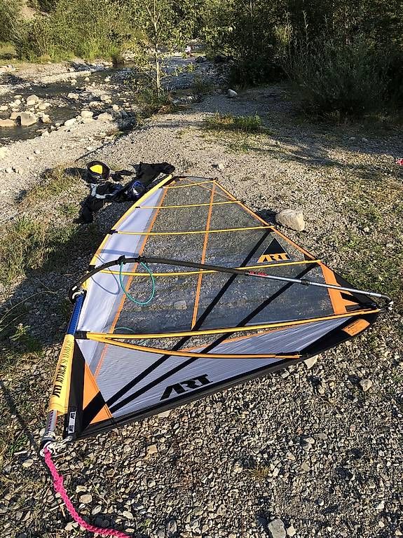 Surf: Windsurfsegel 6.8 Slalom – D'occasion à Solothurn par paschah5