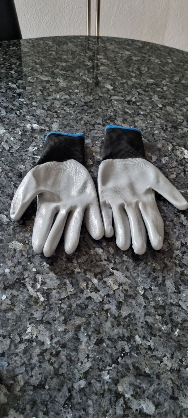Guanti & manicotti: Gartenhandschuhe, Arbeitshandschuhe, Top Zustand, Grösse S/7 – Nuovo (secondo la descrizione) da egliswil venduto da Maggy6 1