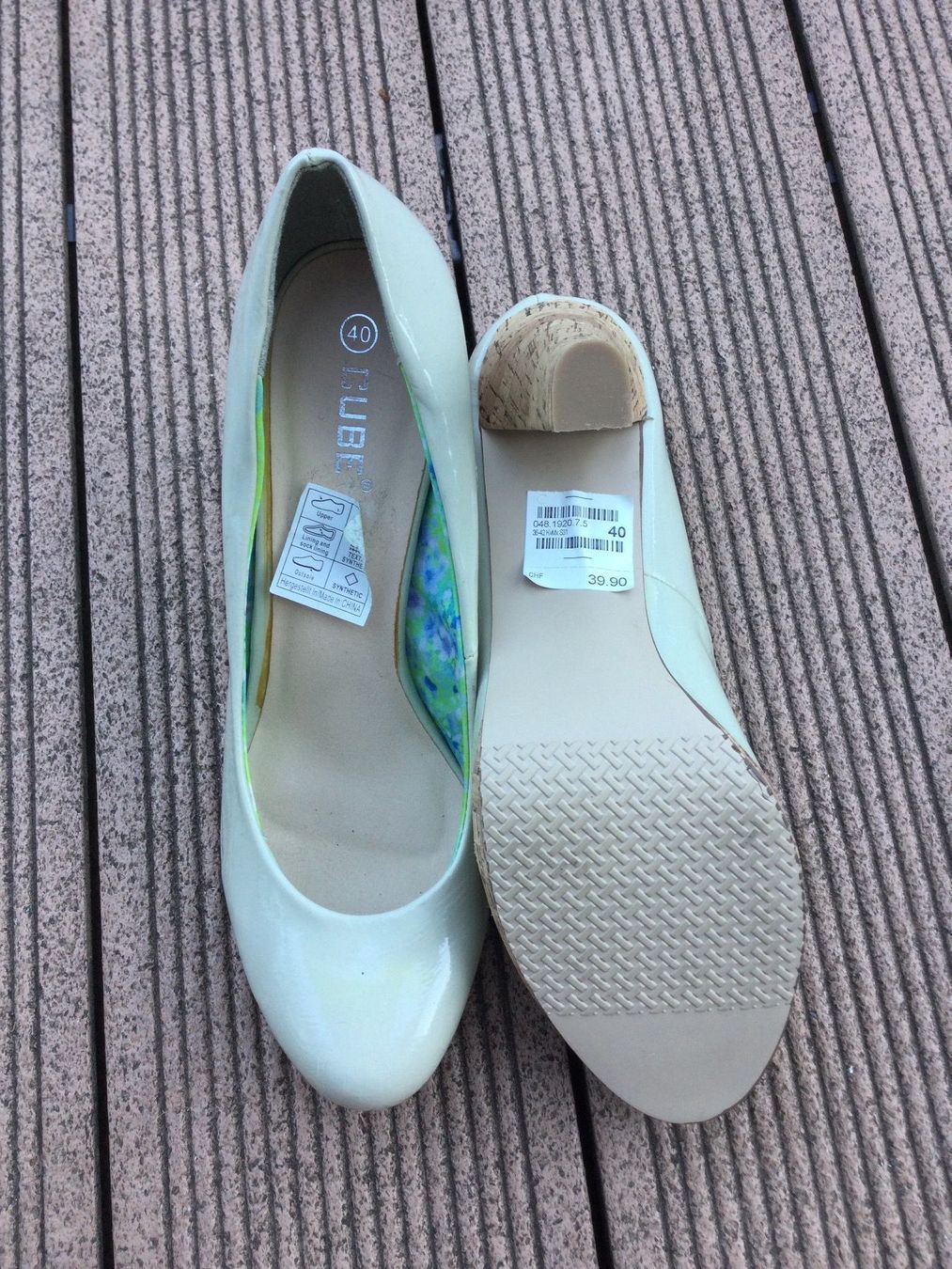 Cube Damenschuhe: Chaussures beige vernis compensées CUBE – Neu und originalverpackt aus Agiez von chouchanelle 4