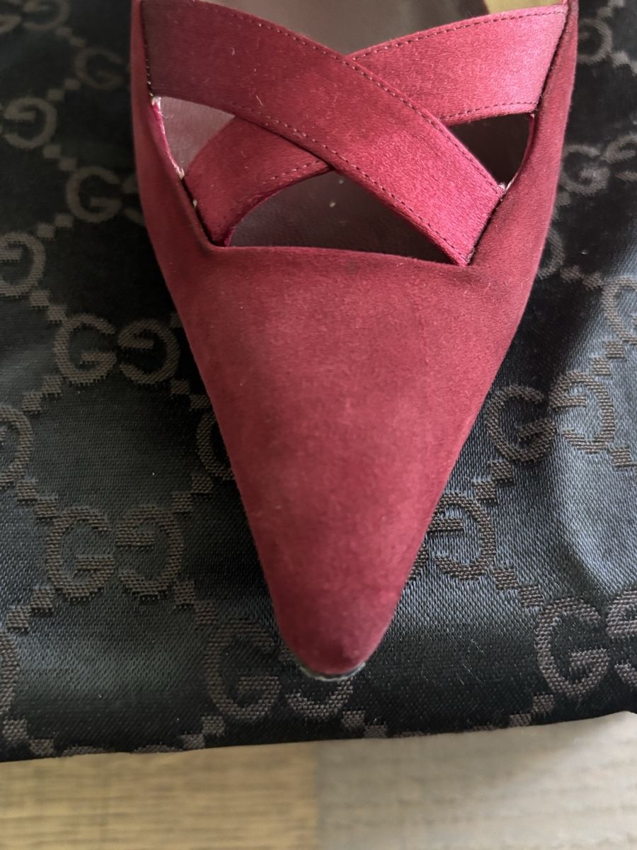 Gucci Chaussures femmes: Schuhen – D'occasion à Wichtrach par oem_7glc 7