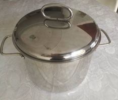 Kochtopf aus Edelstahl, made in Italy