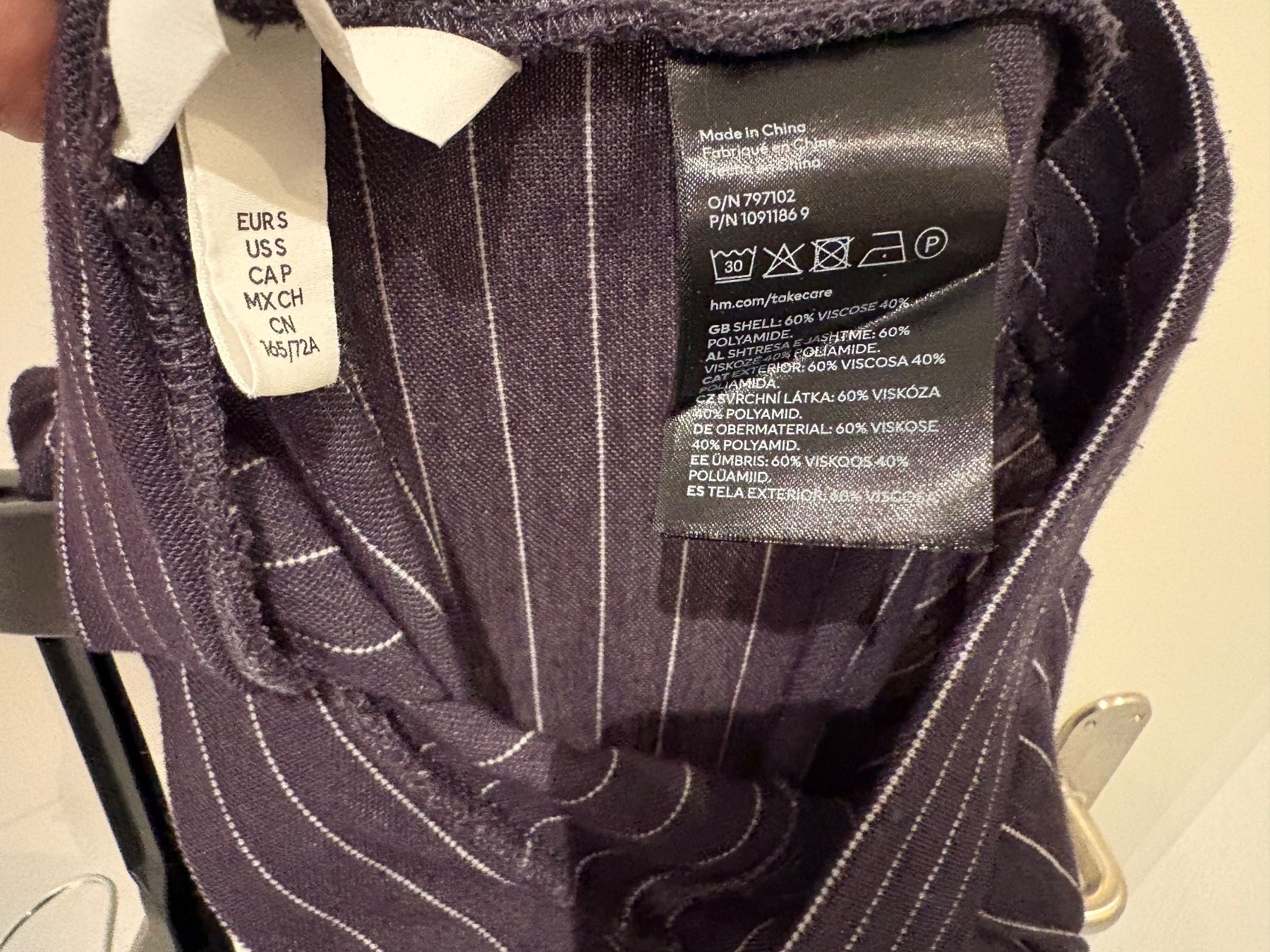 H&M Pantaloni: Elegant pants - Size S – Usato da Muzzano venduto da Sidney_3 1