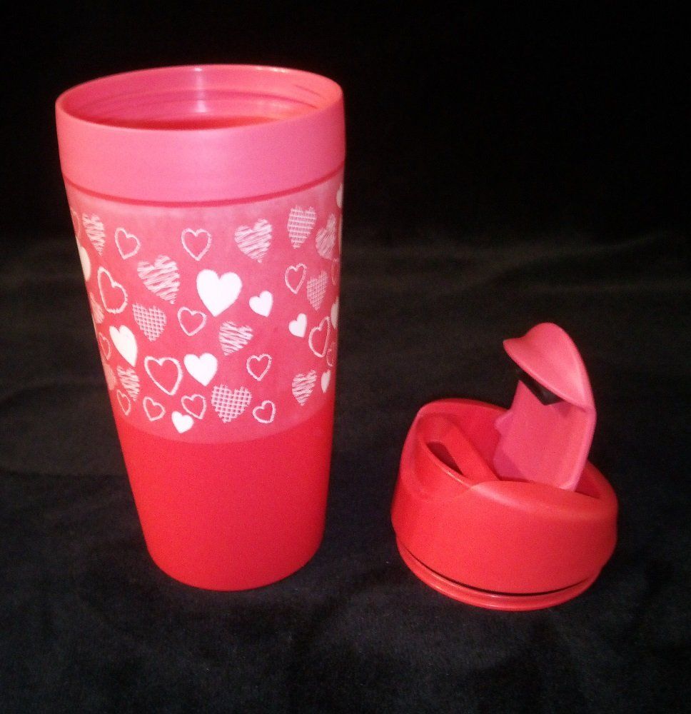Tupperware Trinkflaschen & Thermosflaschen: TUPPERWARE Kaffeebecher Thermobecher mit Herzen in Rot – Gebraucht aus Werdenberg von EXA-Secondhand 2